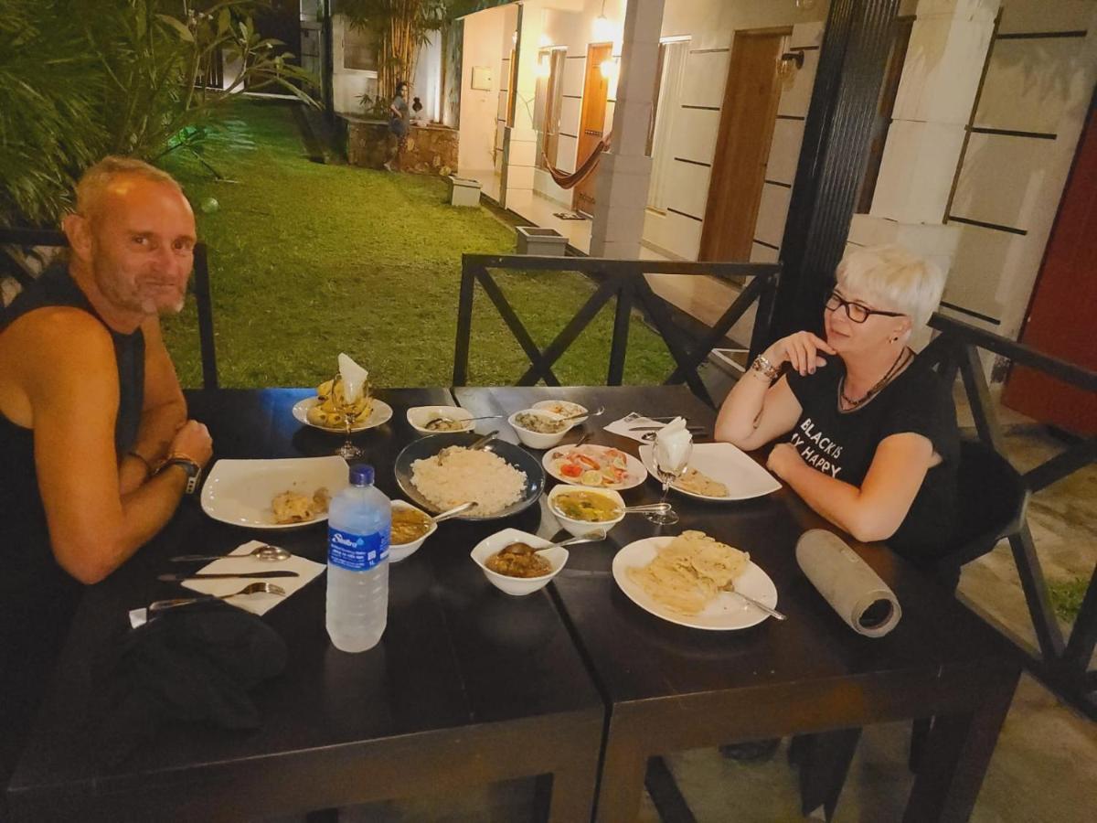 Elephant Park Family Bungalow Udawalawe Bagian luar foto