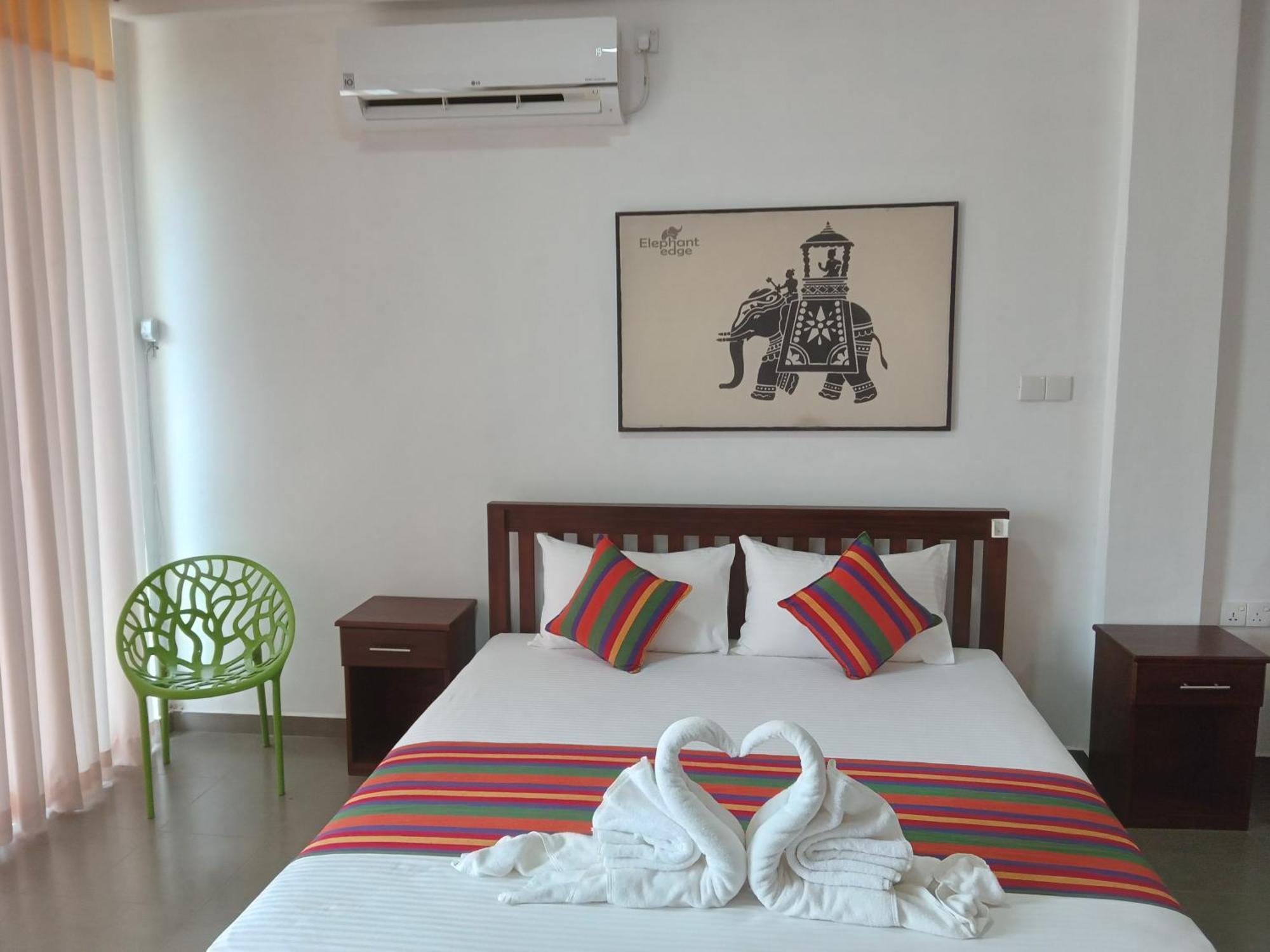 Elephant Park Family Bungalow Udawalawe Bagian luar foto